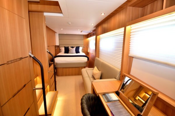 Luxury yacht charters Cabo and fishing charters in Cabo, Cabo San Lucas, and Los Cabos – premium yacht rental and deep sea fishing experiences