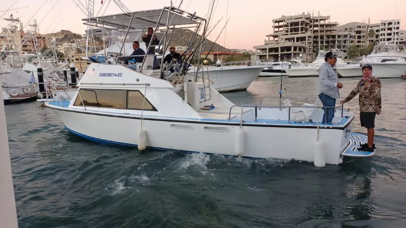 Rent a Fishing Yacht Cristaliner 33 ft