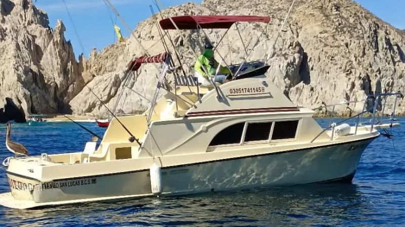 rent-a-yacht-for-fishing-california-28-ft-(3)