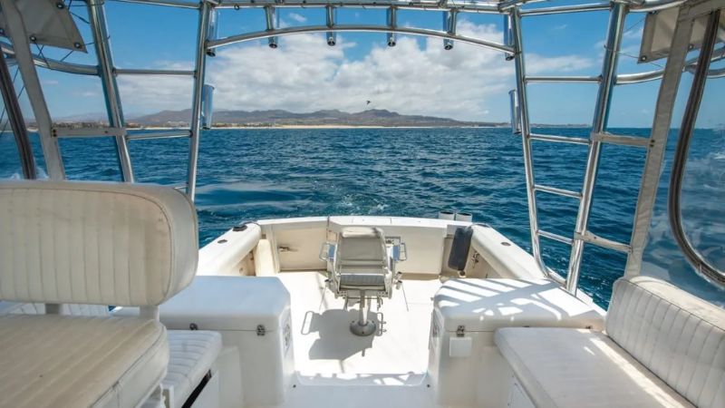 yacht-rental-cabo-express-33-ft-(4)
