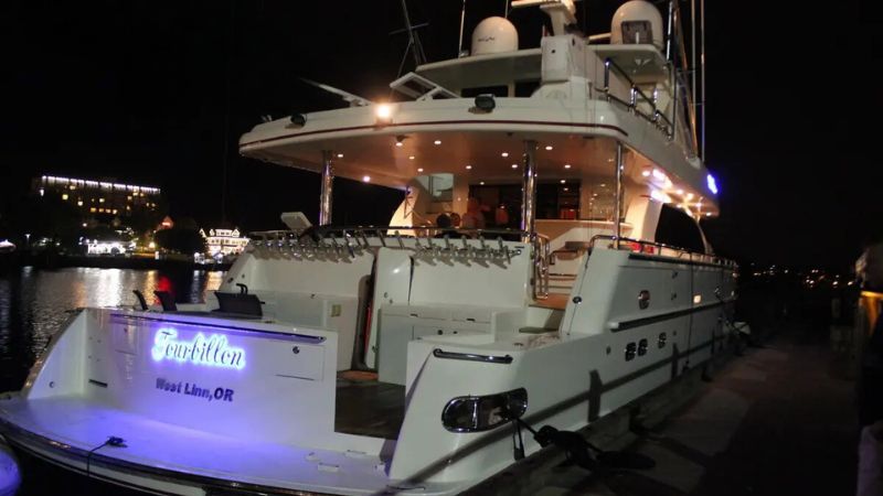 Tourbillon Luxurious Yacht Charter for Cruising and Fishing