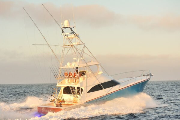 Luxury yacht charters Cabo and fishing charters in Cabo, Cabo San Lucas, and Los Cabos – premium yacht rental and deep sea fishing experiences
