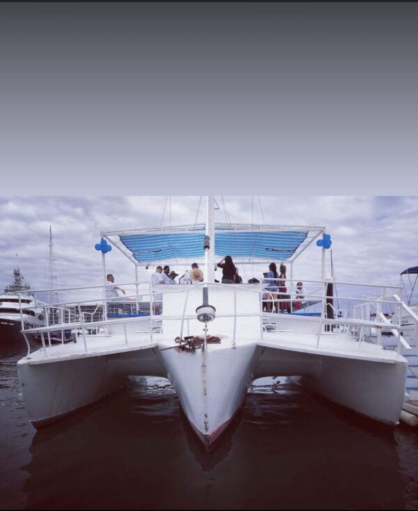 42' PRIVATE TRIMARAN Cabo San Lucas - Image 4