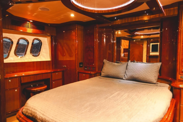 McKinna 70' 2014  | Yacht charters Cabo - Image 14