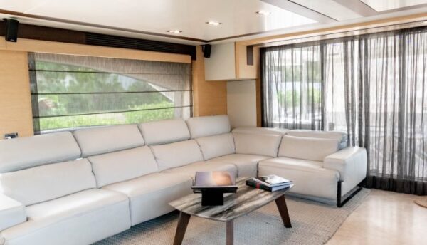 Azimuth 84' ft | Yacht Charters Cancun - Image 12