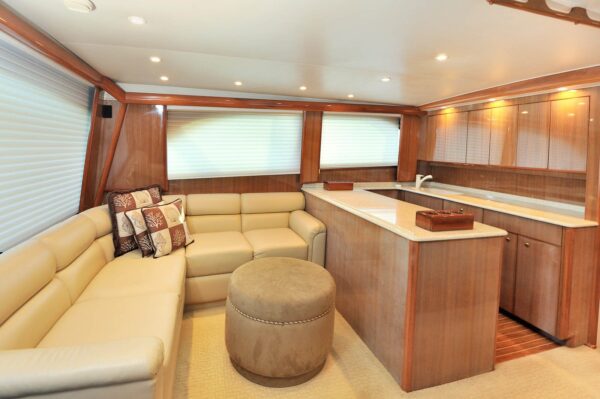 Viking 48' 2017 | Yacht Charters Cabo - Image 2