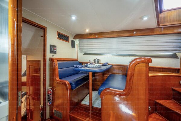 Hatteras 70' | Yacht Charters Cabo San Lucas - Image 4