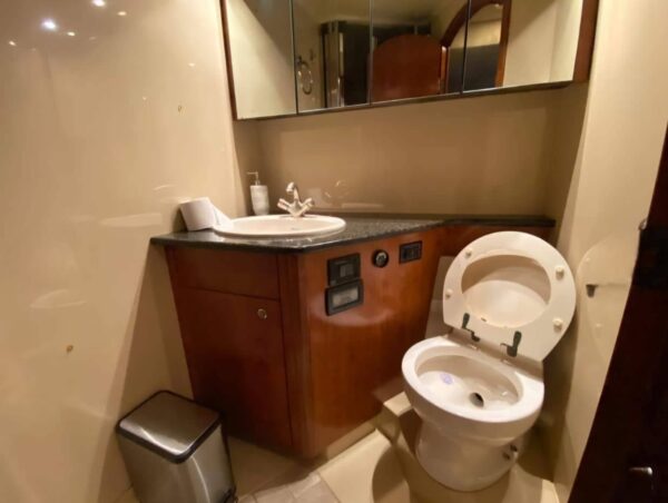 Snorkeling yacht in the Los Cabos Cruiser 54 - Image 7