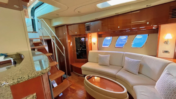 Searay 65' 2015 | Yacht Charter Cabo - Image 11