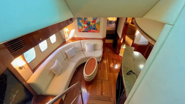 Searay 65' 2015 | Yacht Charter Cabo - Image 10
