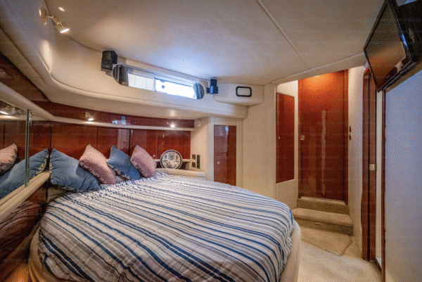 SeaRay 60' 2010 | Yacht Charters Cabo - Image 10