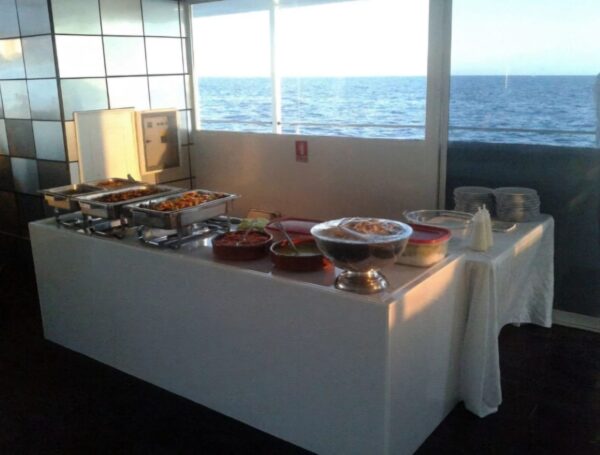 Catamaran 100 ' | Public Excursion Cabo - Image 4