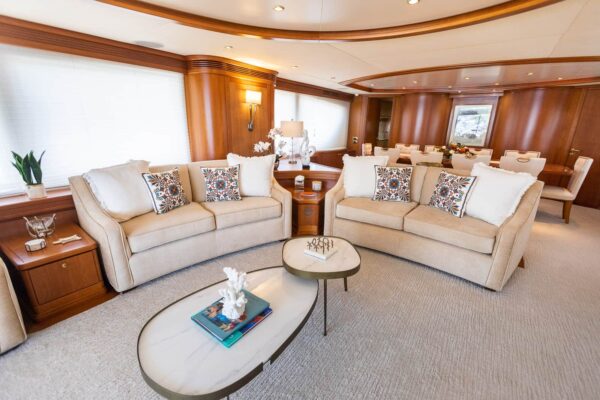 Refit Azimut 116' 2022 | Yach Charters Cabo - Image 17