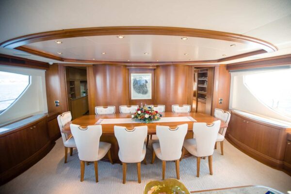 Refit Azimut 116' 2022 | Yach Charters Cabo - Image 10