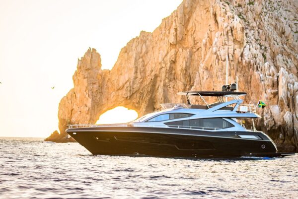 Sunseeker 80' 2017  | Yacht Charters Cabo - Image 8