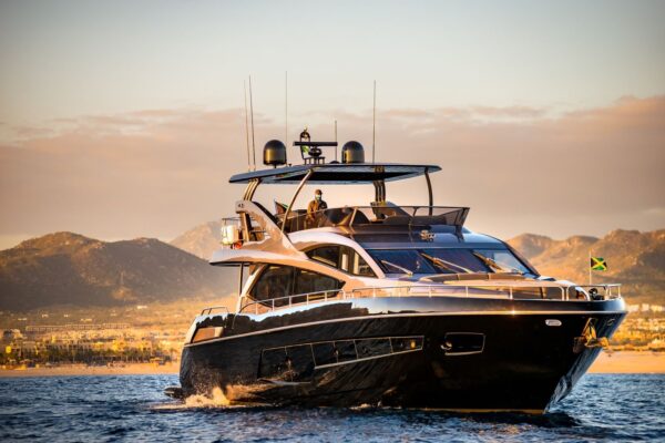 Sunseeker 80' 2017  | Yacht Charters Cabo