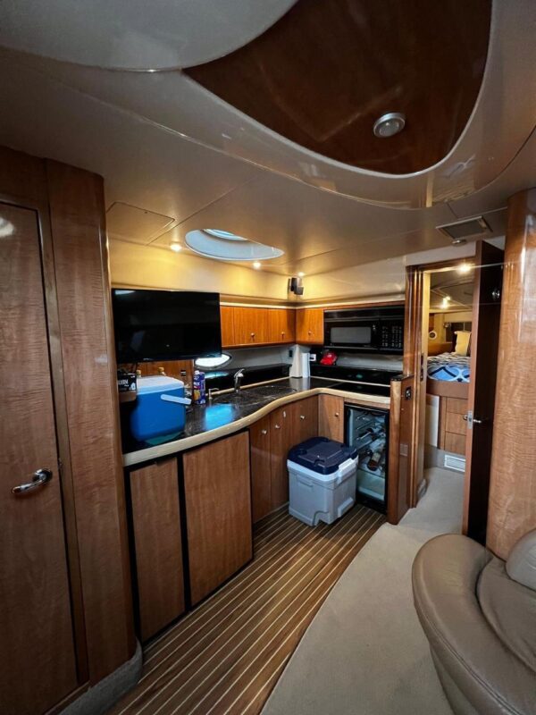Maxxum 45 | Yacht Charters Cabo - Image 4