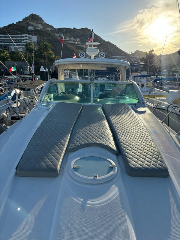 Maxxum 45 | Yacht Charters Cabo - Image 9