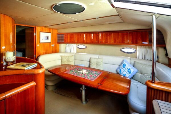 Sunseeker 55' 2010 | Yacht charters Cabo - Image 2