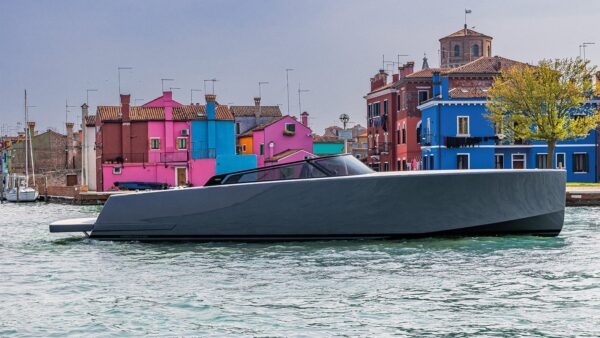 Van Dutch 40' | Yacht Charters Cabo - Image 6