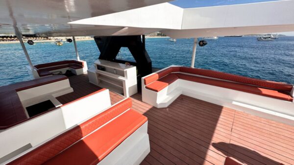 CATAMARAN 60 | Yacht Charters Cabo - Image 21