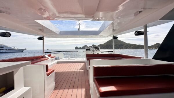CATAMARAN 60 | Yacht Charters Cabo - Image 19