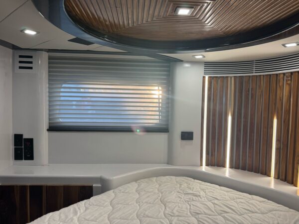 Mackinna 65 | Yacht Charters Cabo - Image 12