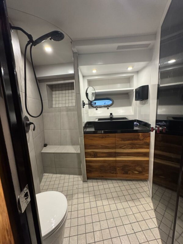 Mackinna 65 | Yacht Charters Cabo - Image 14