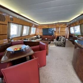 Antago 98 Yacht Rental - Image 6