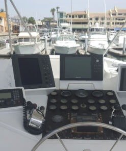 Antago 98 Yacht Rental - Image 18
